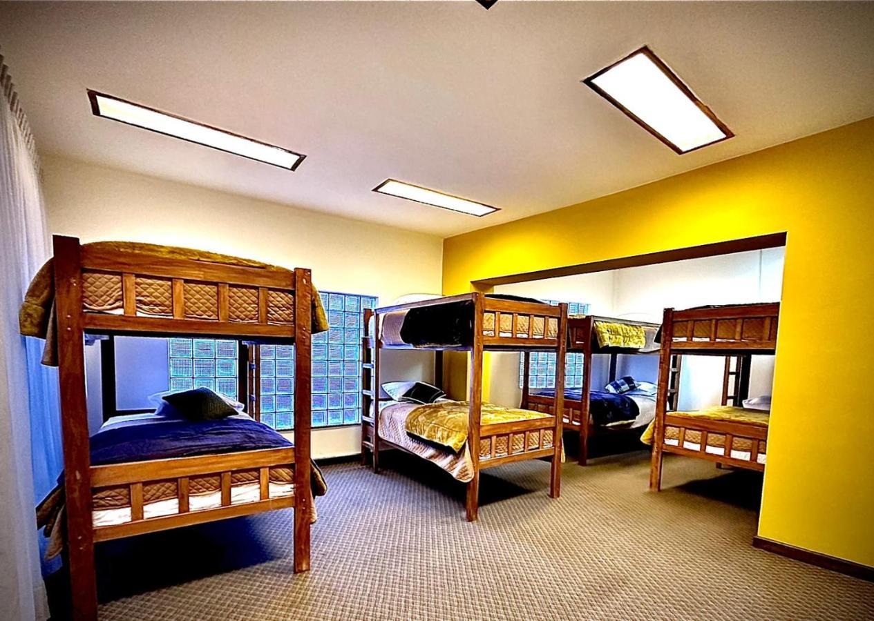 Home In Hostel Ла-Пас Экстерьер фото