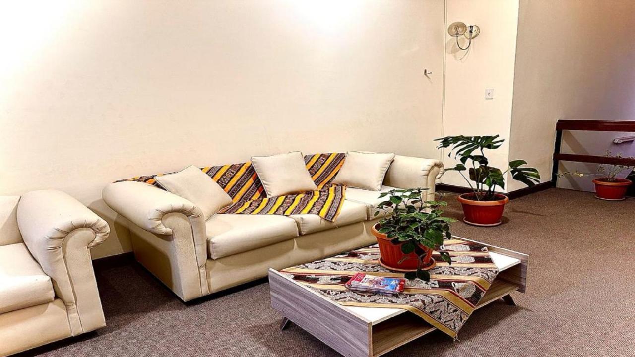 Home In Hostel Ла-Пас Экстерьер фото